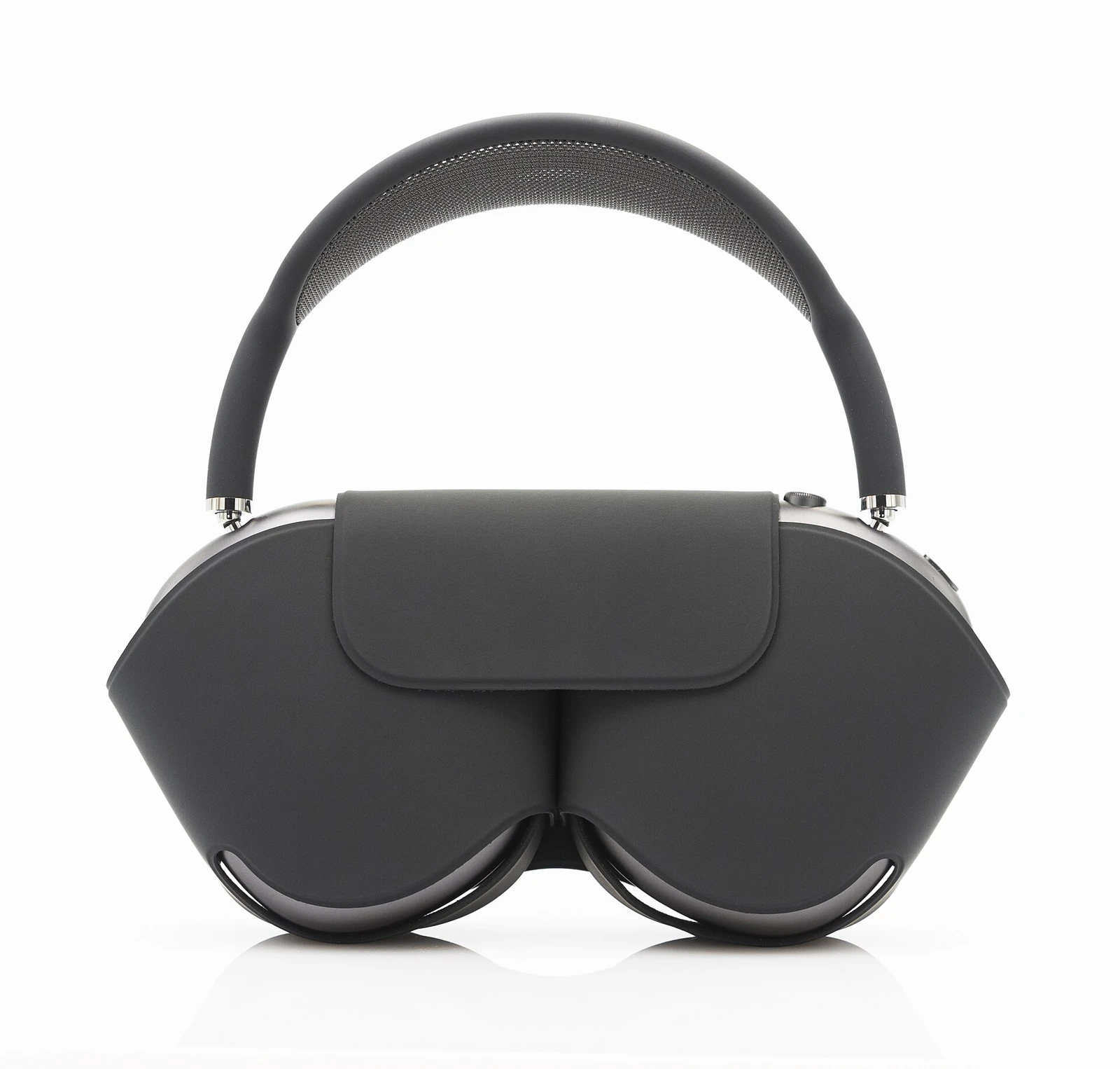 The original model in its Smart Case.